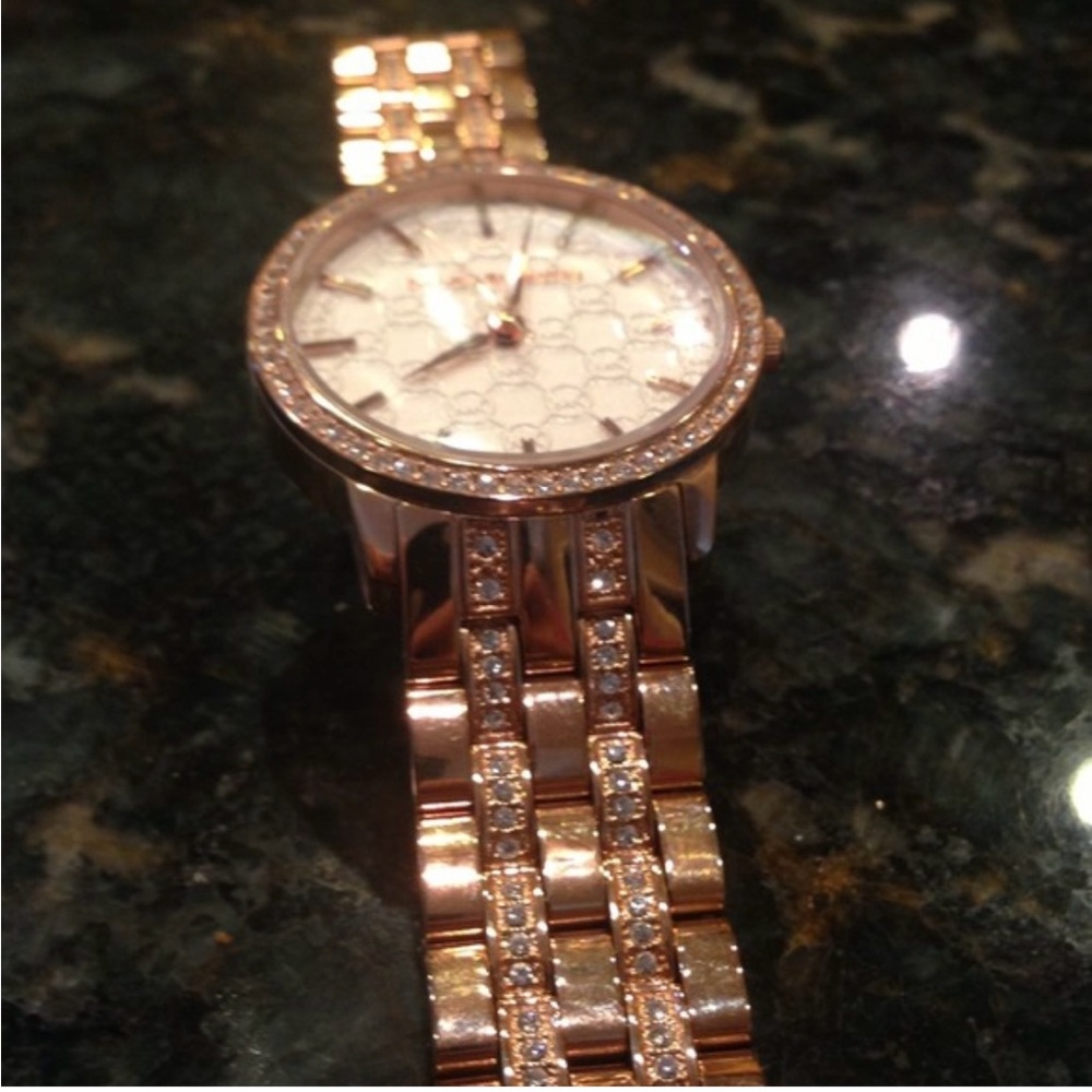 Michael Kors Gold and Silver Women's Watch - RARE! - Picture 3 of 7